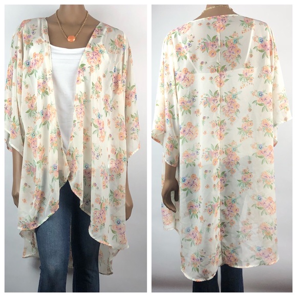 Mudd Tops - MUDD Beautiful Floral Kimono